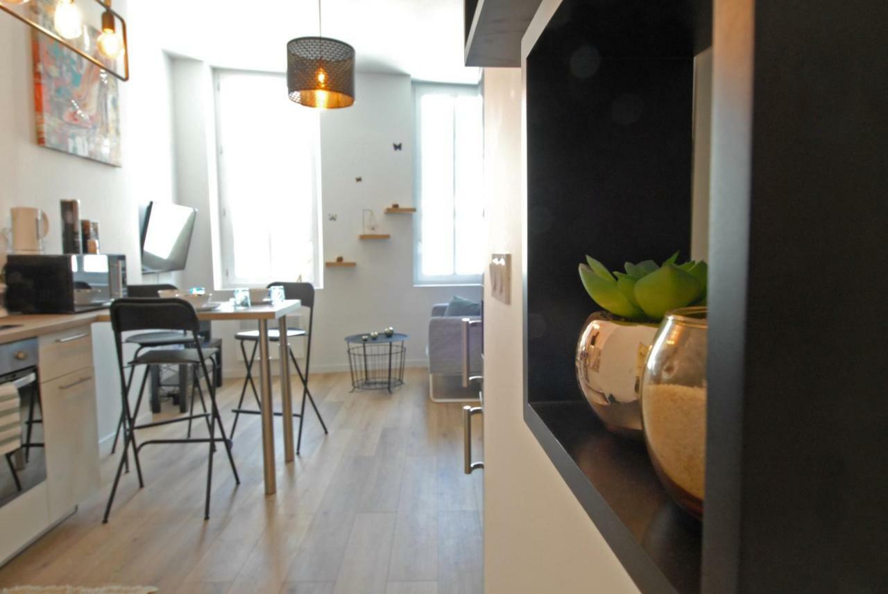 Appartement Neuf Hyper Centre _ Saint Ferreol Marseille Bagian luar foto